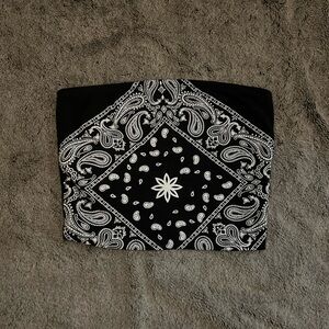Black bandana tube top